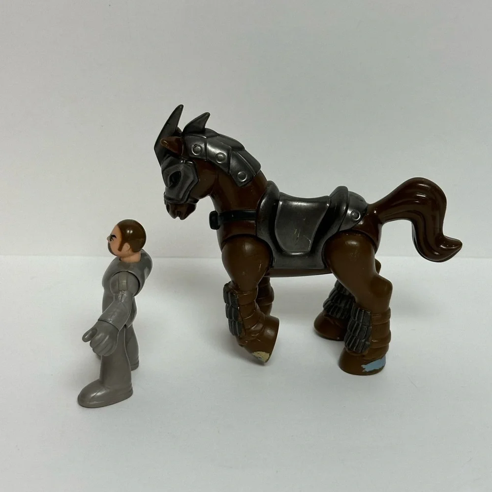 Imaginext SIR ANGUS Knight Armored Horse Figures Fisher Price 2011